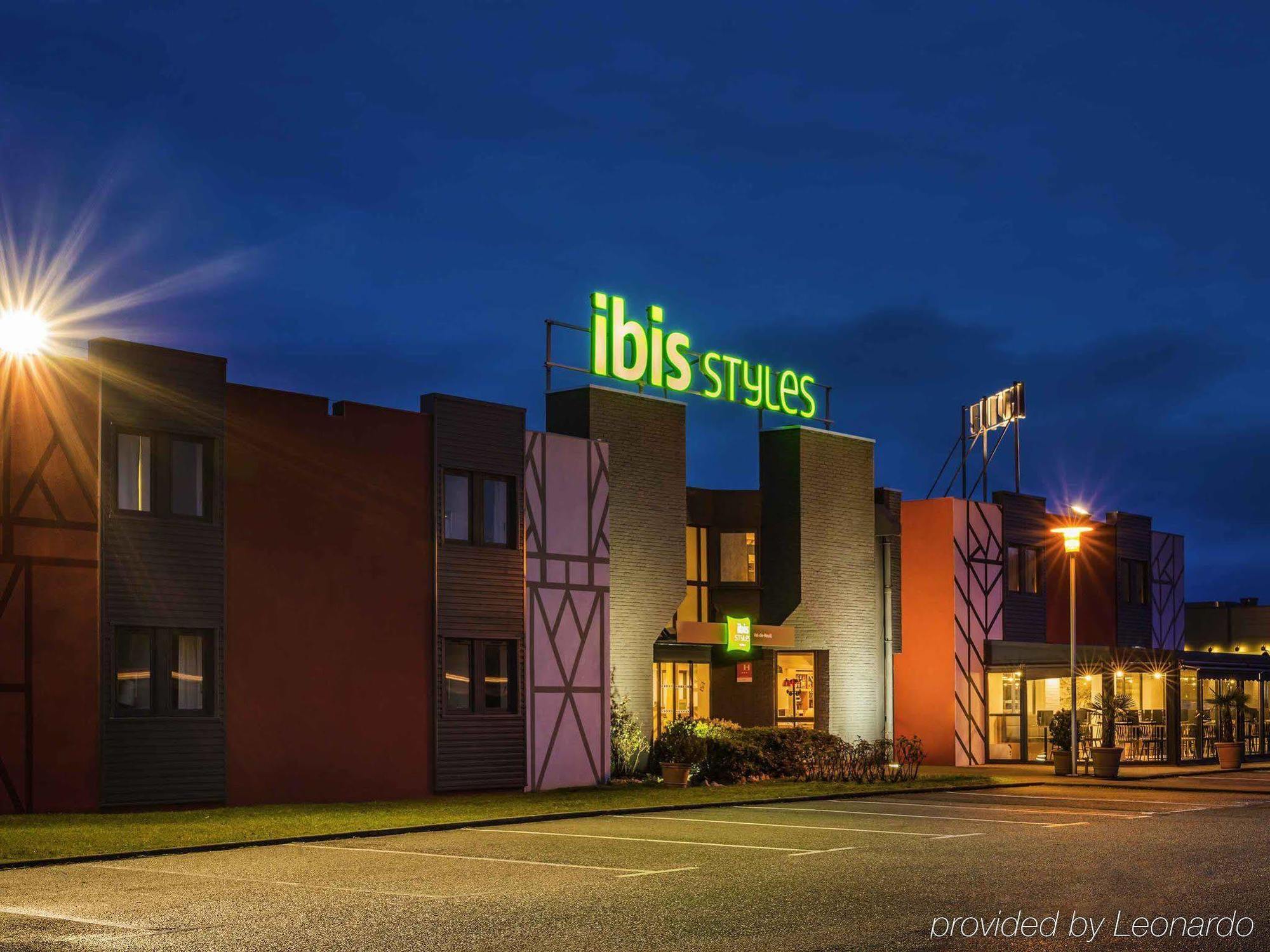 Ibis Styles Centre Cathédrale Hotel 3*